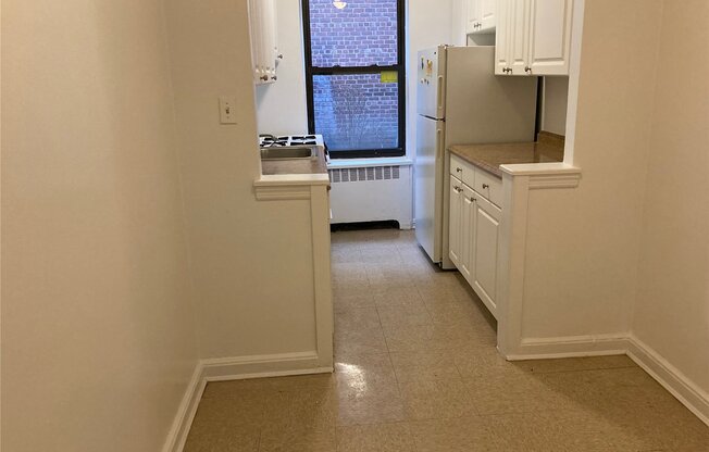 46 Schenck Avenue