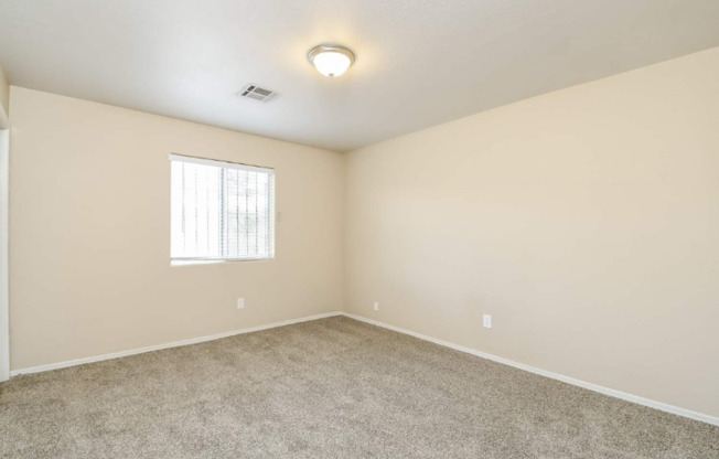 3143 W ROESER RD