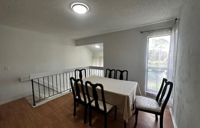 2 beds, 2 baths, $1,450