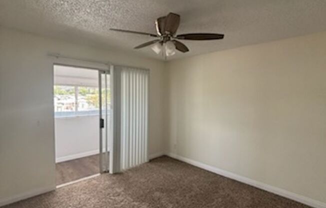 2 beds, 1 bath, 850 sqft, $2,200, Unit 7