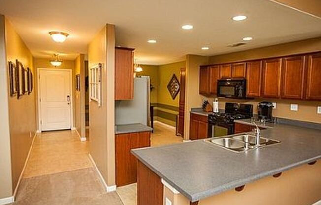Beautiful Granville Managed 3 Bedroom 2 Bath Home for Rent