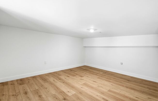 Studio, 1 bath, 670 sqft, $2,145, Unit 301-A