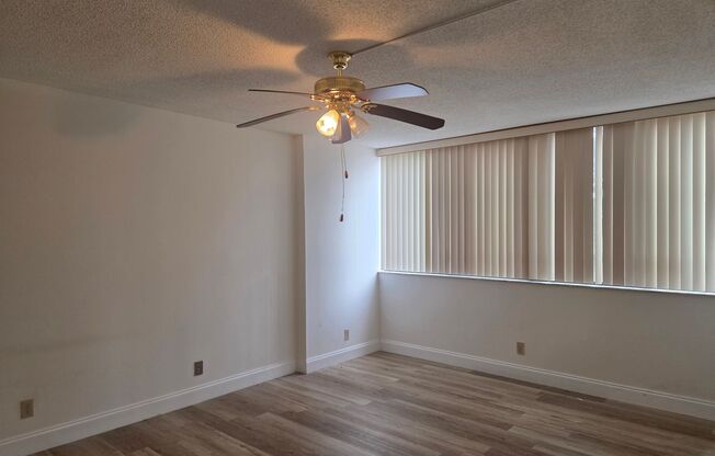 2 beds, 2 baths, 1,032 sqft, $1,995, Unit 4309