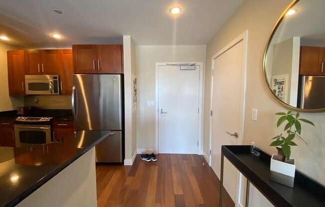 Spacious 2 bed 2 bath!