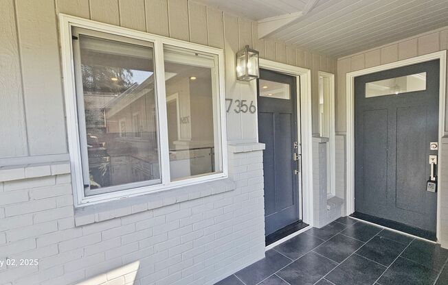 3 Bed, 2 Bath Apartment Newly Remodel in Prime Roosevelt Location