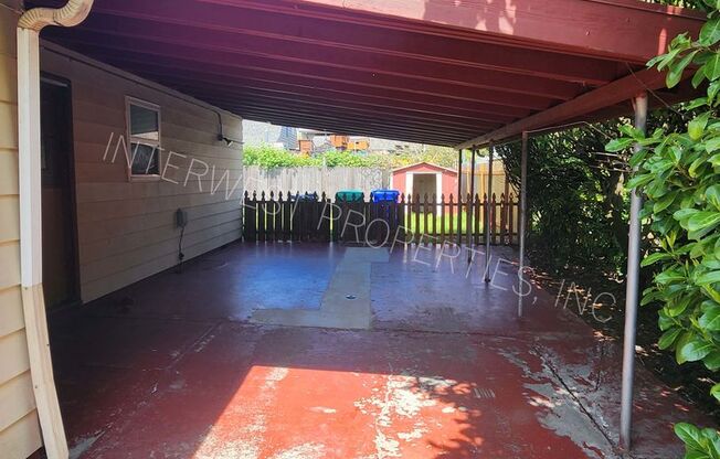 Cozy 3 Bedroom Single Level Home w/ Fenced Yard, Carport & W/D in Unit!