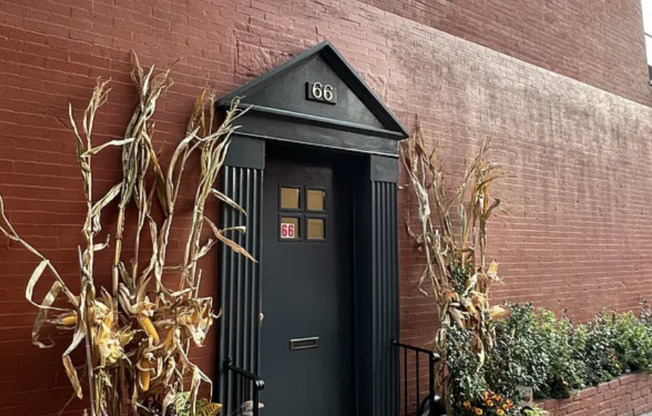 66 JANE ST