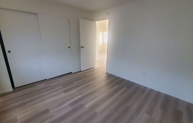 2 beds, 1 bath, 803 sqft, $1,050, Unit #2054