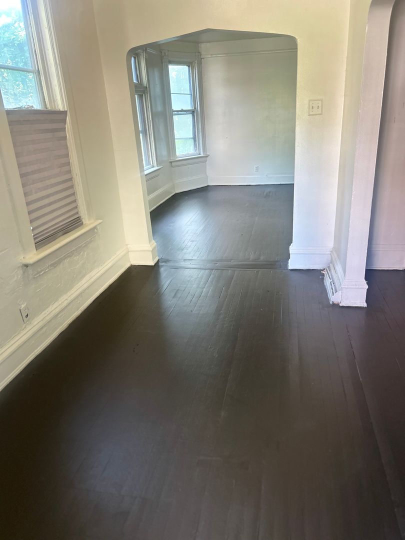Comfortable 2BR Home – Low Deposit Program Available!