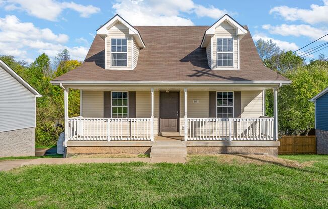 3 Bedroom Pet Friendly Home For Rent Near Post!