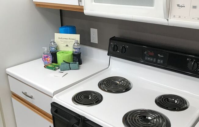 1 bed, 1 bath, 772 sqft, $1,039, Unit 2-204