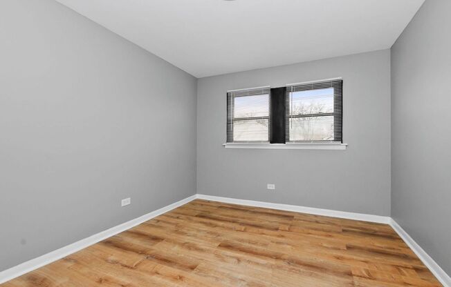 2 beds, 1 bath, 780 sqft, $1,450, Unit 7900-3H