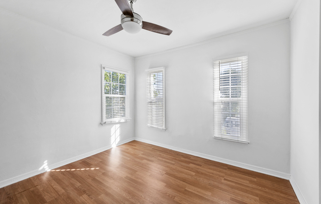 5371 LOUIS PL
