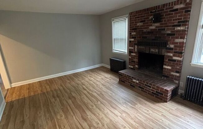 1304 RICE AVE