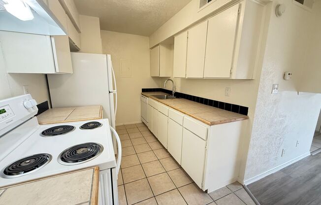 1 bed, 1 bath, 660 sqft, $1,239, Unit OPA-342