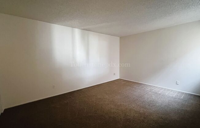 1 bed, 1 bath, $1,295, Unit 5812-4