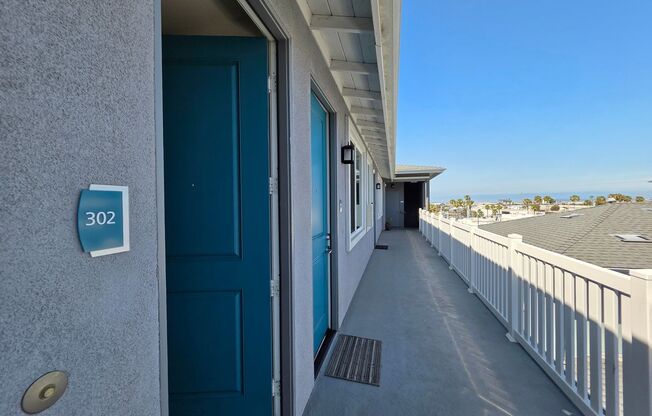 2 beds, 2 baths, 900 sqft, $2,795, Unit 148-204
