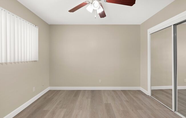 2 beds, 1 bath, 1,100 sqft, $2,100, Unit 11