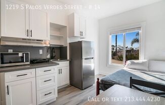 1219 S Palos Verdes Street