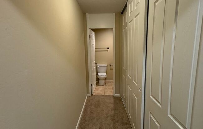 Studio, 1 bath, 360 sqft, $2,350