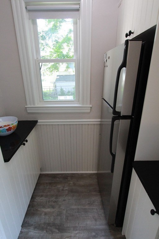 13 WOODLAND ST