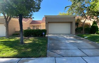 Stylish 2-Bedroom Townhouse in Sun City Summerlin with Resort-Style Amenities