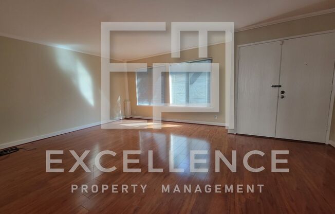 3/2.5 Townhouse with 2 Car Garage,