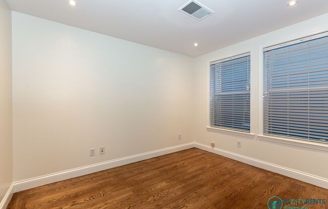 2 beds, 1 bath, $4,600, Unit 361 Collingwood St.