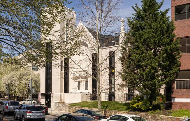 1 bed, 1 bath, $1,550