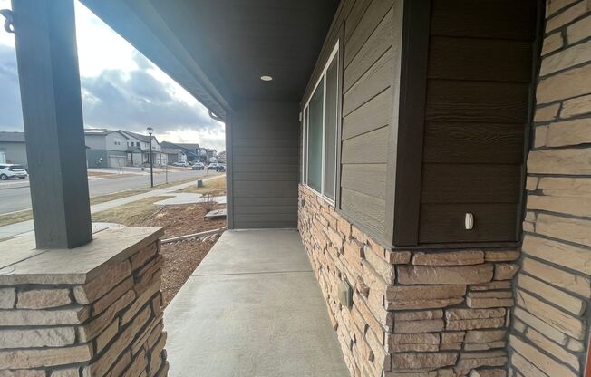 Beautiful Newer Build Townhome in Greeley