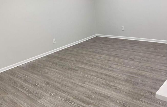 2525 S 5th Street - Ackerman