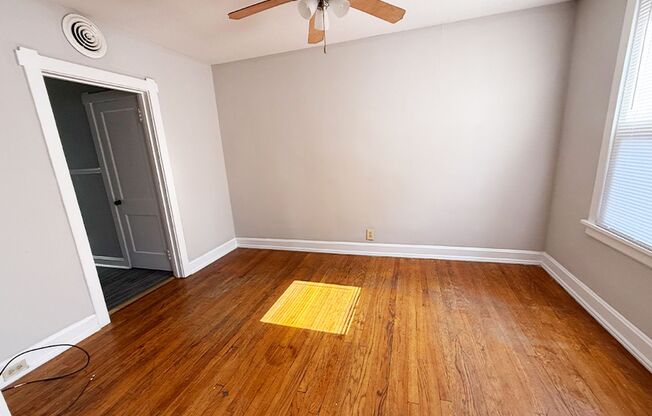 1 bed, 1 bath, 478 sqft, $895, Unit 418-21