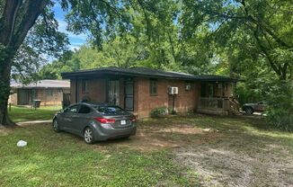 Move-In Ready 2 Bedroom Duplex – Pet Friendly!