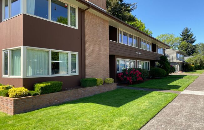 Tyler Street 8-Plex