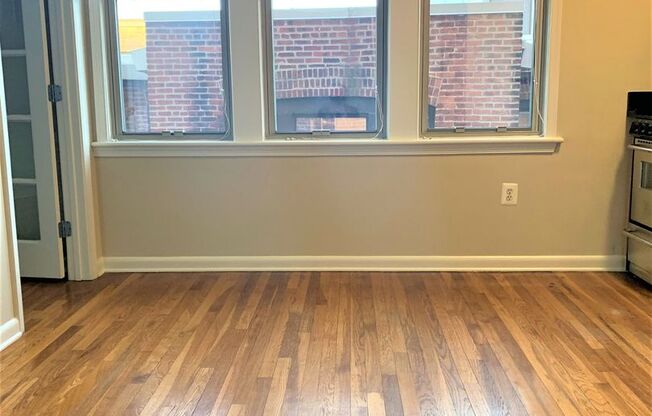 1 bed, 1 bath, 440 sqft, $2,150, Unit 405
