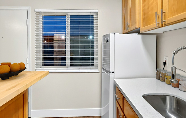 2 bedroom kitchen