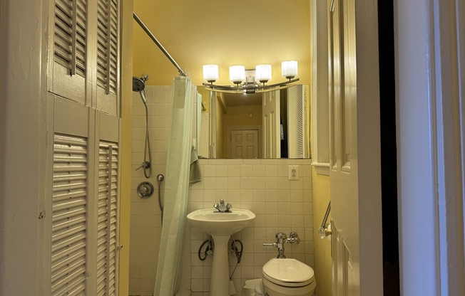 1 bed, 1 bath, 531 sqft, $3,250, Unit 4J