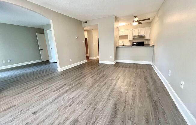 1 bed, 1 bath, 950 sqft, $1,025, Unit 313-09