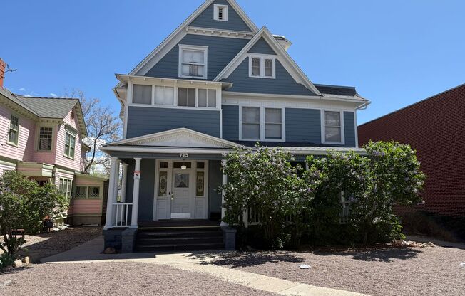 715 N NEVADA AVE