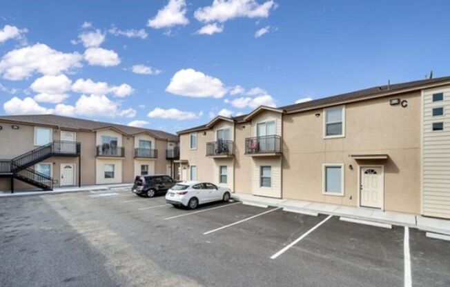 Center Way Apartments 2BDR - 1 BATH