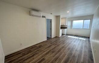 1 bed, 1 bath, 595 sqft, $2,225, Unit 12