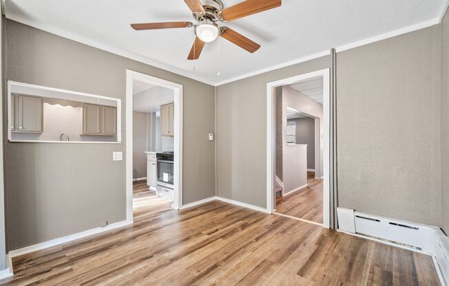 Updated 3 bedroom in Elliot Minutes from the West End Overlook!