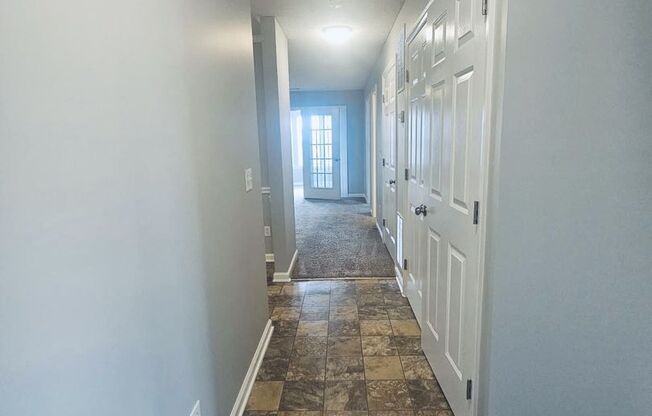 2 beds, 2 baths, 1,020 sqft, $1,195, Unit 223