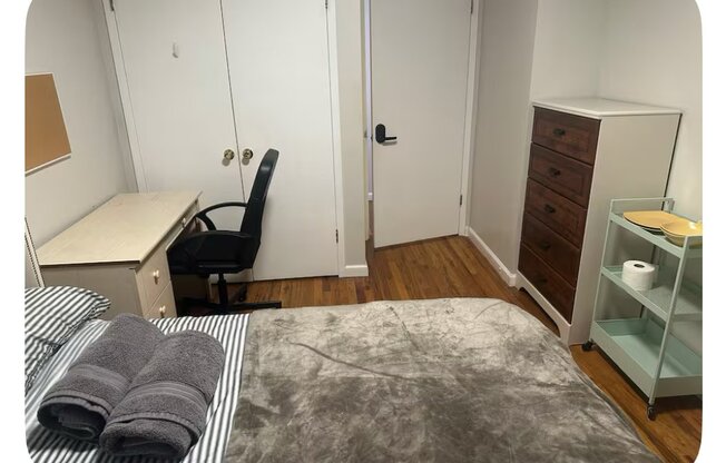 305 E MT EDEN PKWY