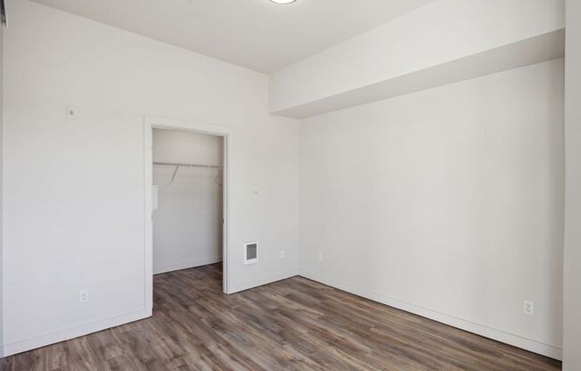 1 bed, 1 bath, 800 sqft, $1,695