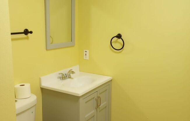 3 bed 2 bath Renovated Rent Home