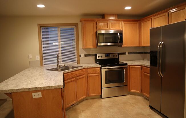 Spacious 2-Story 3-Bedroom Townhome for Lease - 3125 NE 118th Ave.