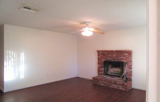 3 beds, 2 baths, $1,700