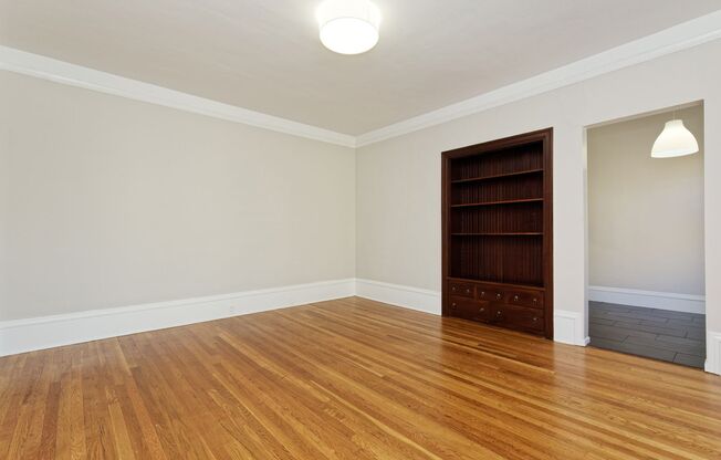 Studio, 1 bath, 500 sqft, $1,595, Unit 211