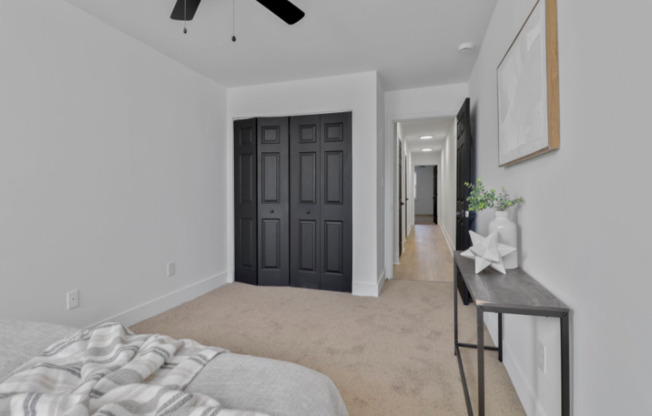 1706 1/2 MCCULLOH